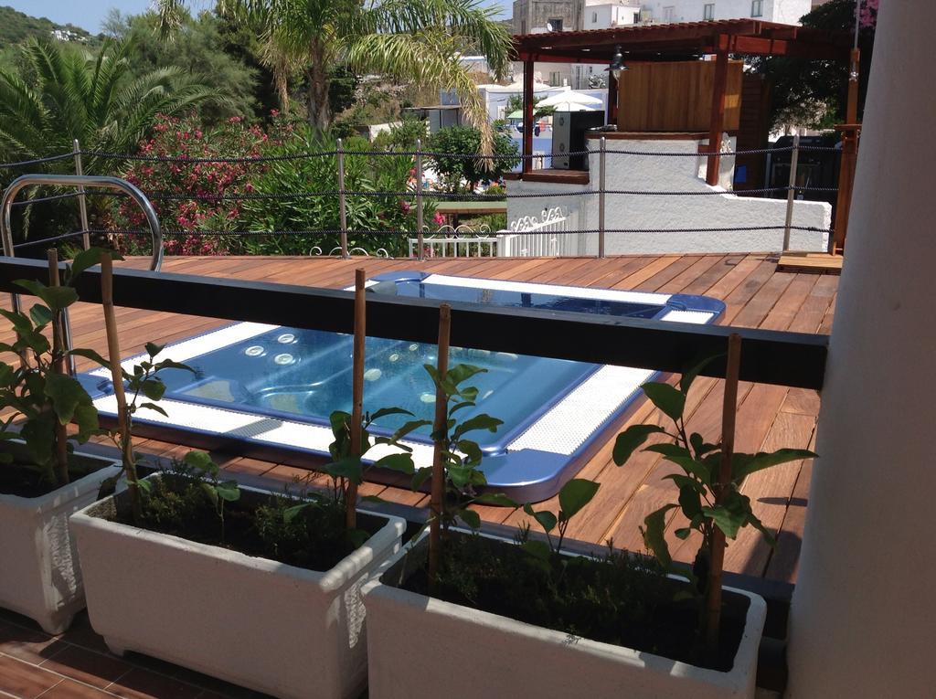 Cala Cavone Guest House Ponza Exteriör bild